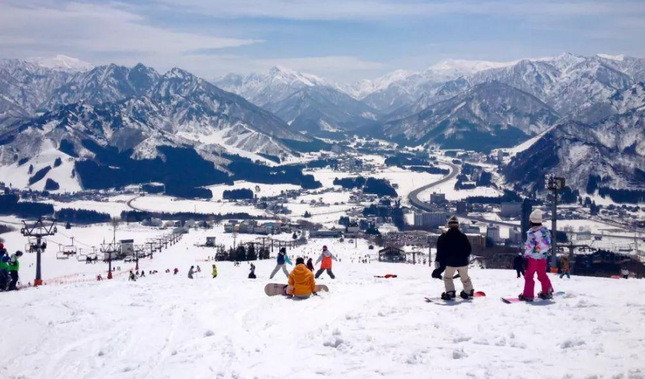 中國(guó)籍游客在日本滑雪場(chǎng)遇難