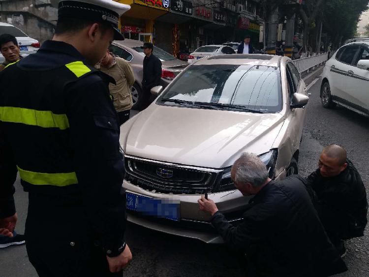 開“斗氣車”引發(fā)嚴(yán)重事故